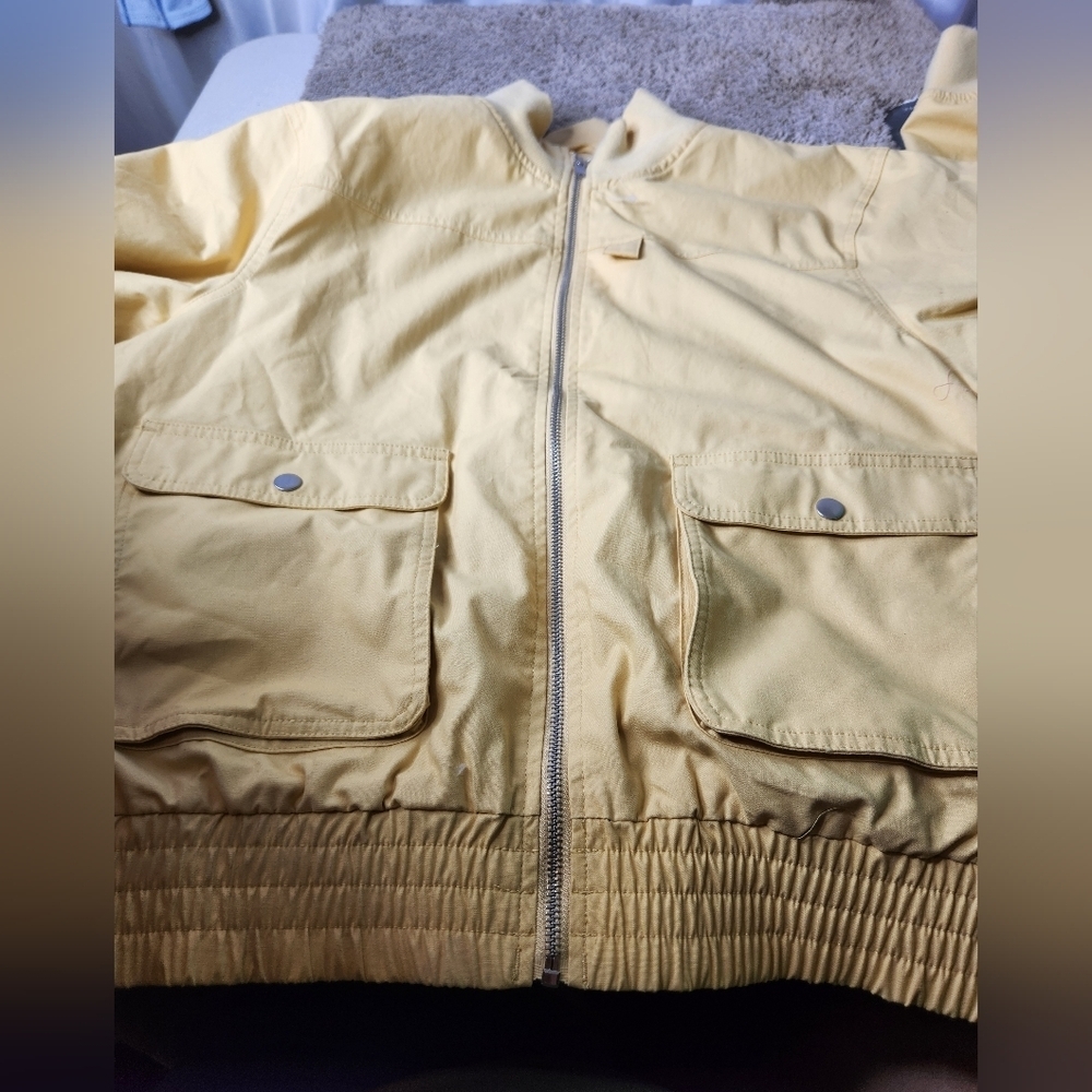Universal Thread Yellow Cargo Bomber Jacket XXL - Picture 7 of 16